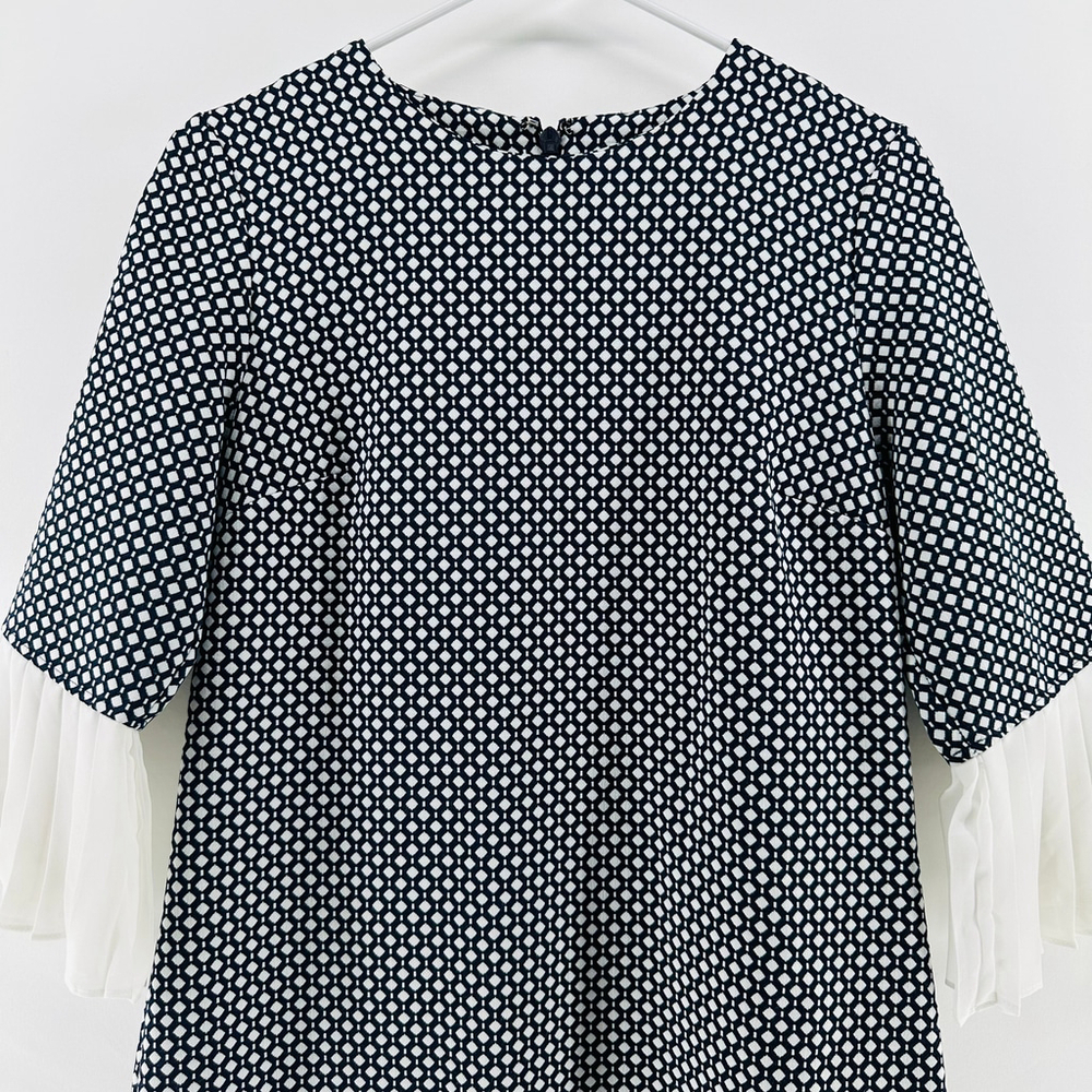 NEW YORK & COMPANY Black White Geometric DIAMOND Pleated Sleeves Dress WOMENS S - Picture 3 of 9